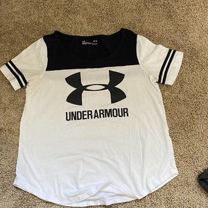 White and Black tshirt